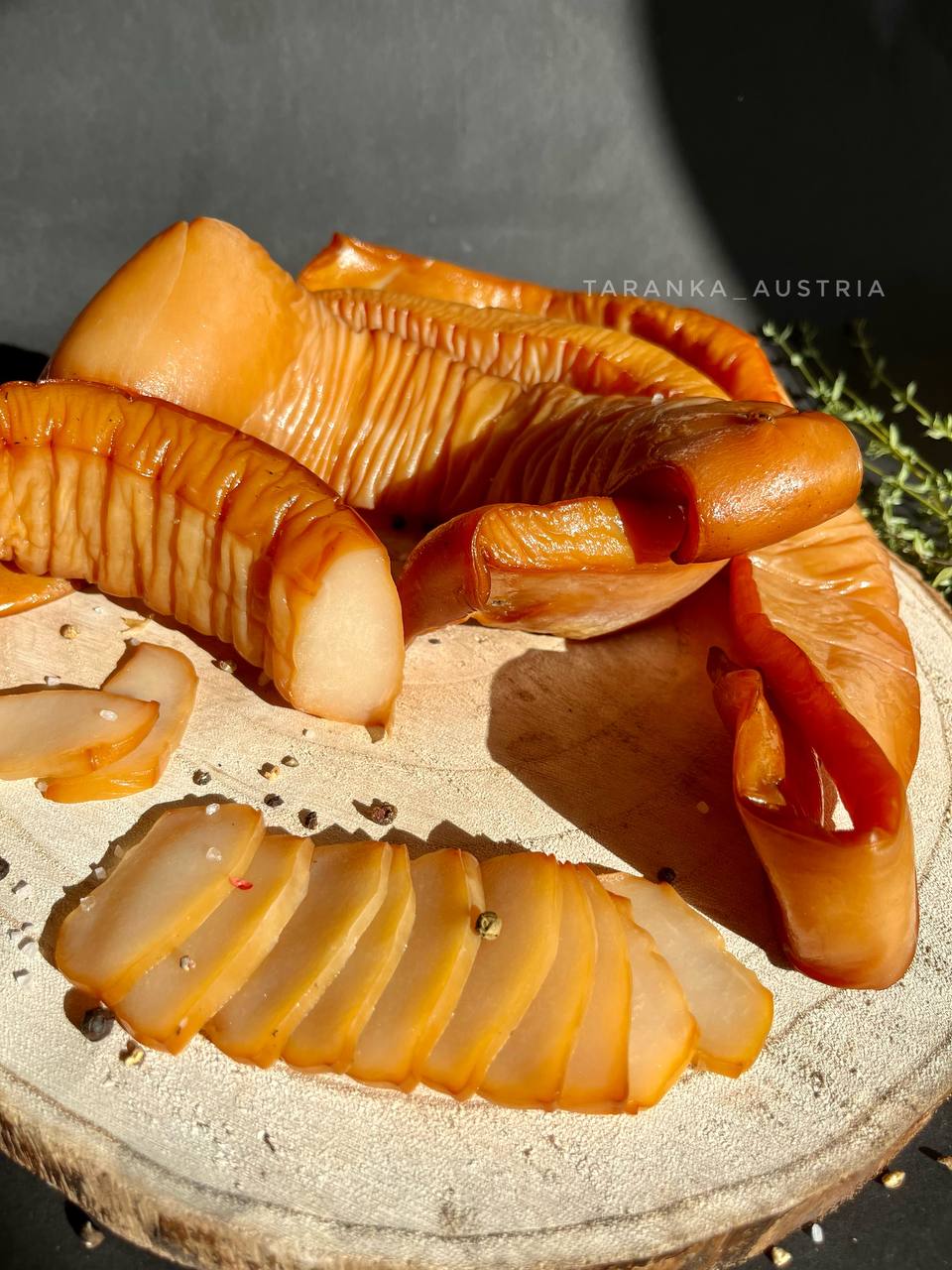Кальмар копчёный х/к